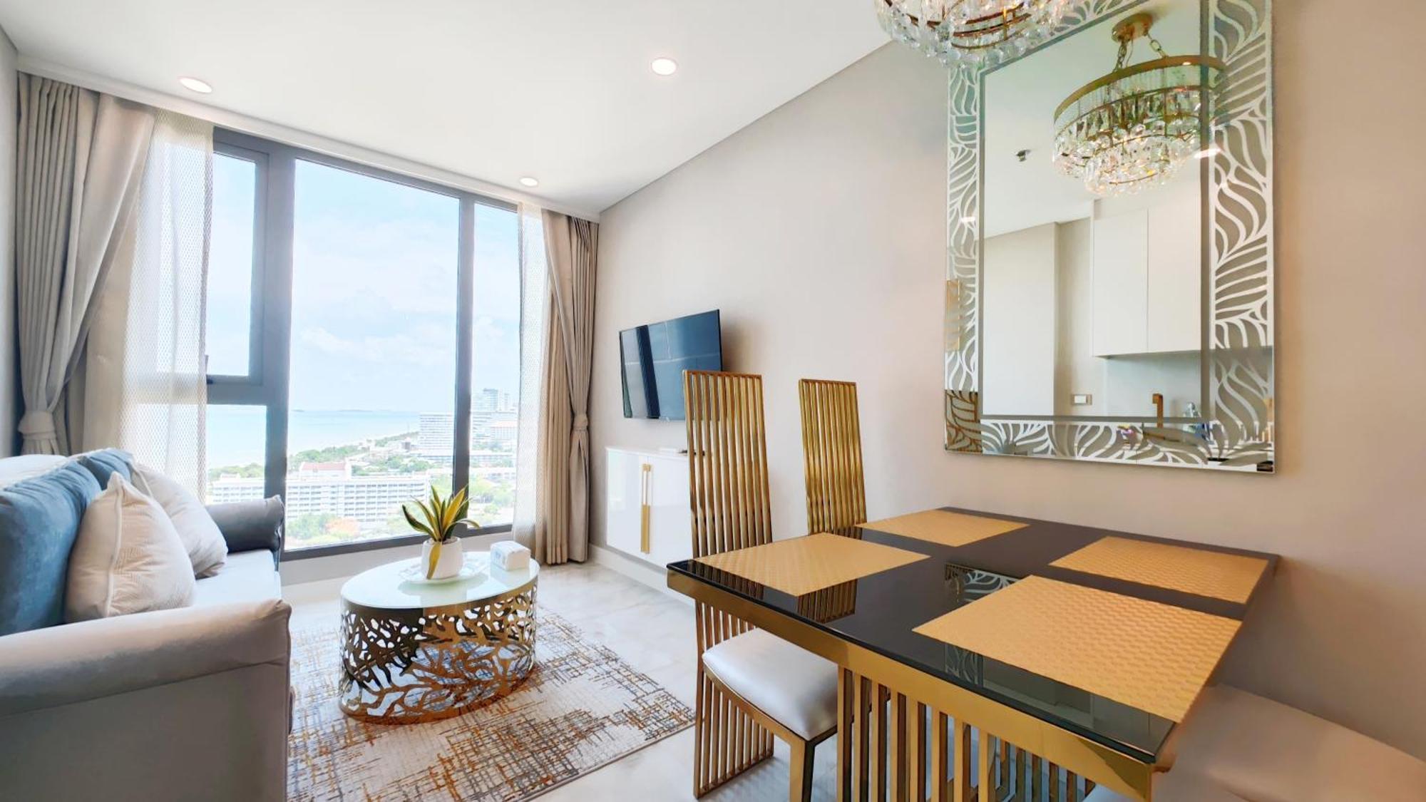 Apartamento The Astra Sky River Jomtien Exterior foto